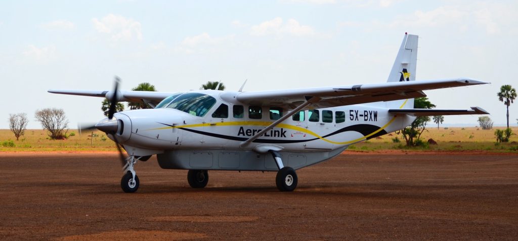 Aerollink flight at Murchison falls national park Uganda