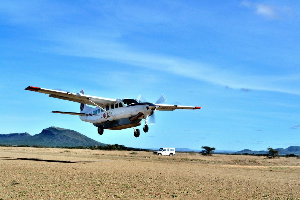 light air plan arriving to Queen Elizabeth National Park Uganda
