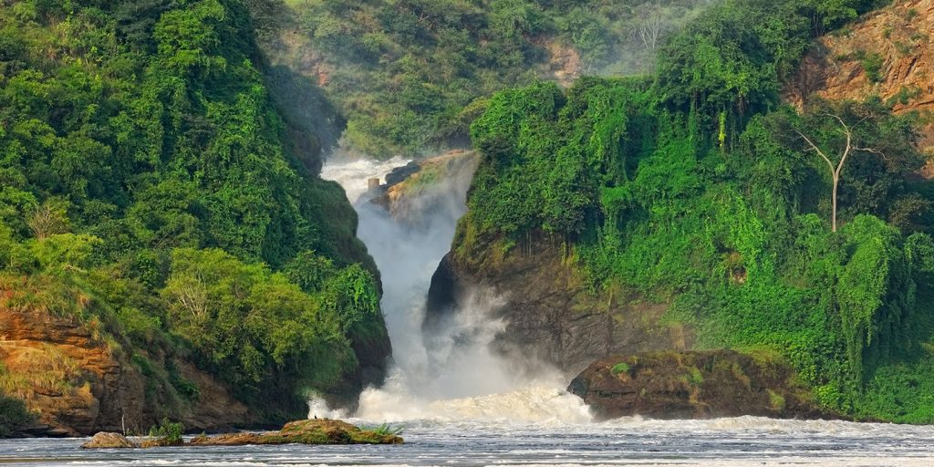  The Mighty Murchison water Falls, The most powerful waterfall in the world. National Park Uganda Africa