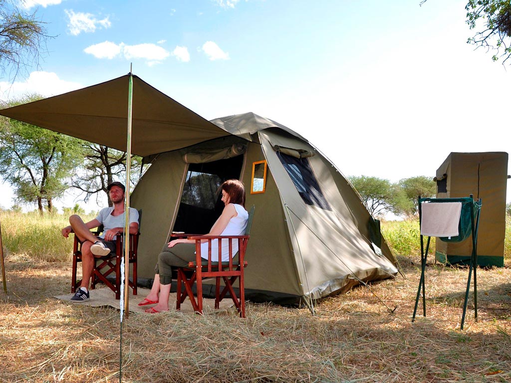 Mobile self Bush budget camping tent Accommodation